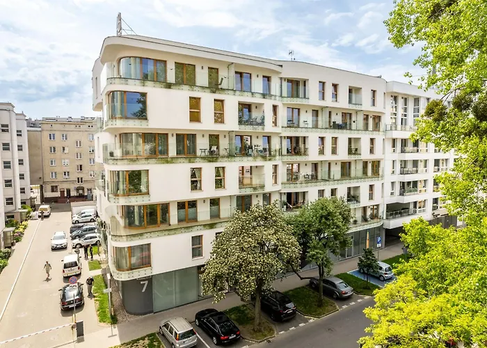 Batorego 7 Z Parkingiem Apartamento *